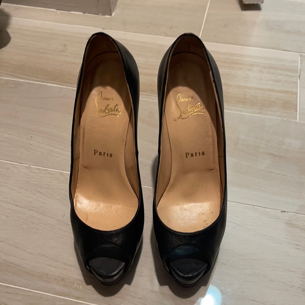 Louboutin classic black peep toe pump leather